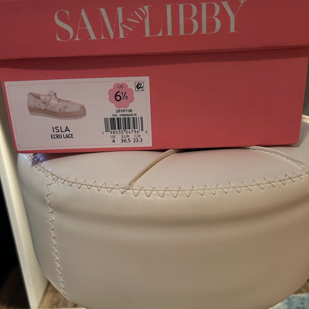 Sam & Libby Beige Lace Slip-On Shoes